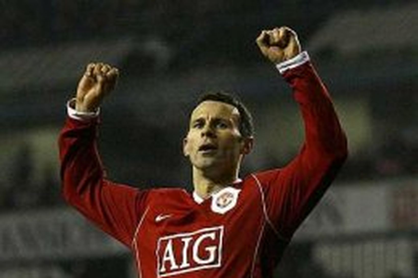 Ryan Giggs verður hvíldur í bikarleiknum gegn Reading annað kvöld.