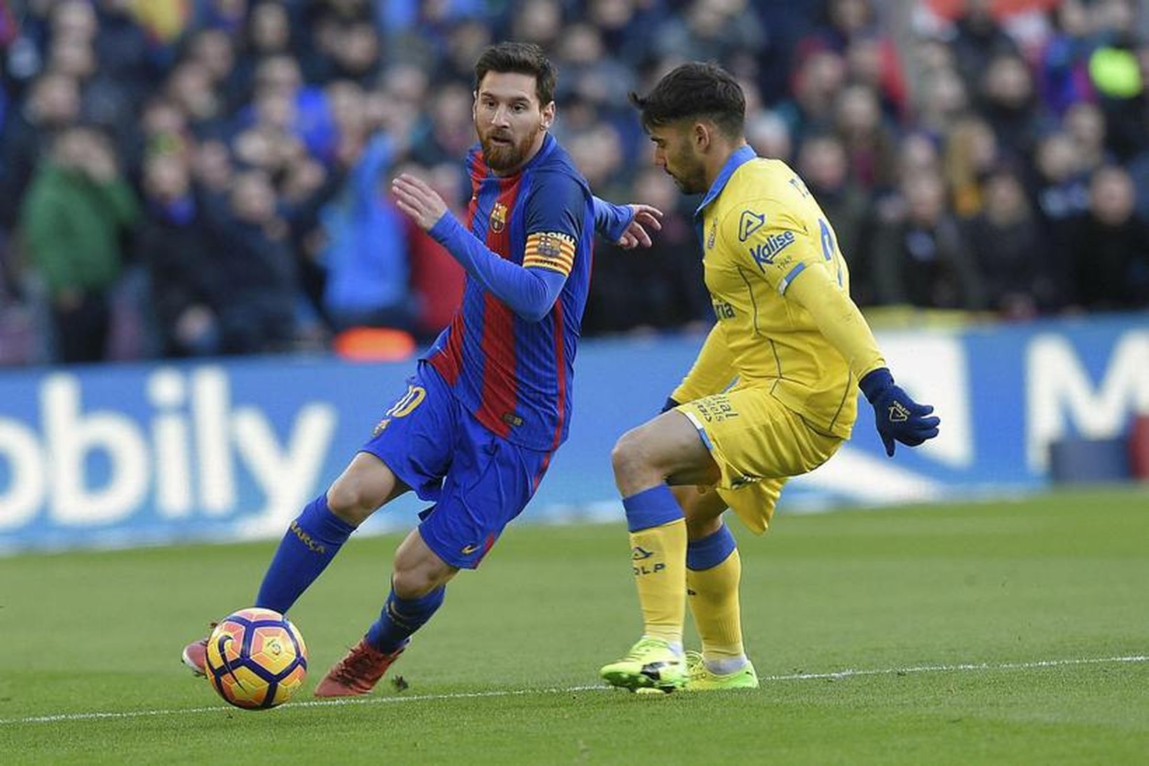 Lionel Messi á fullri ferð með Barcelona.