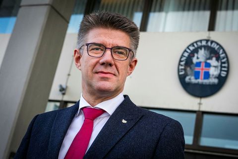 Former Minister for Foreign affairs and MP for the Centre Party Gunnar Bragi Sveinsson was one of the six involved in the scandalous bar conversation.