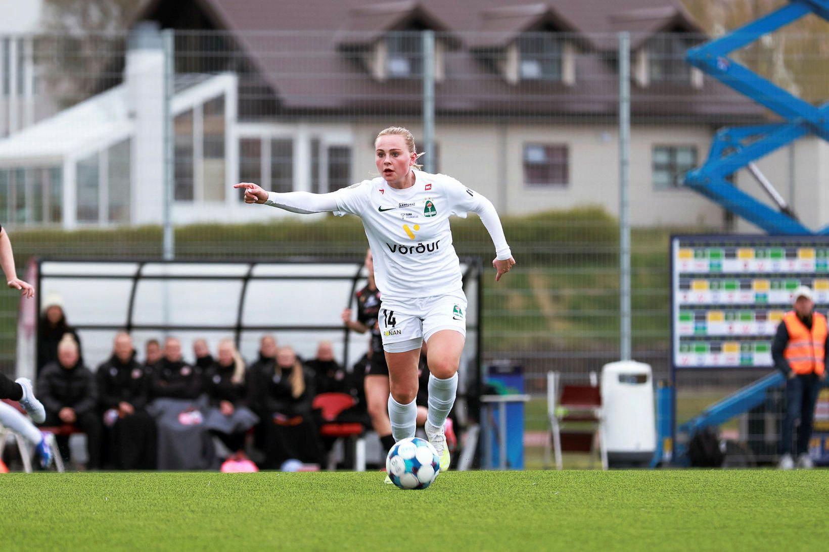 Með fullt hús stiga eftir sigur á Akureyri