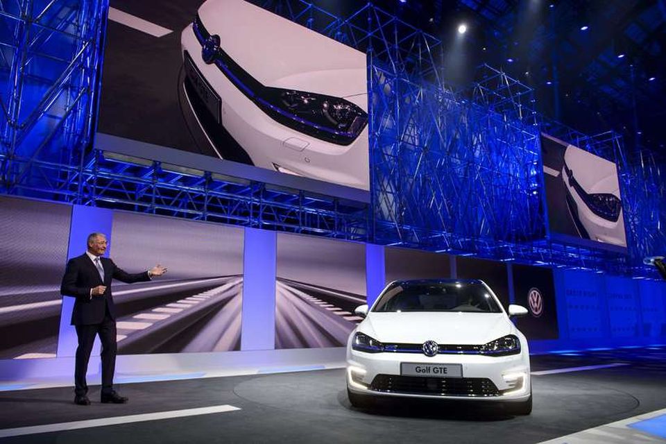 Frá frumsýningu hins nýja Volkswagen Golf GTE á bílasýningunni í Genf.