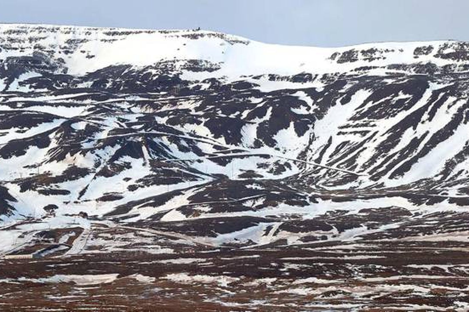 Skíðafólk fagnar því eflaust að nú á að frysta á …