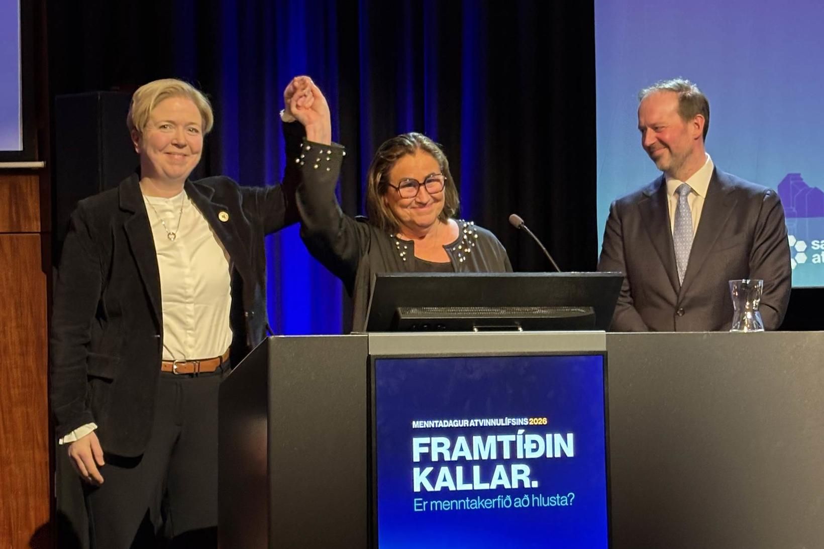 Skólinn byggður í einum áfanga í stað tveggja