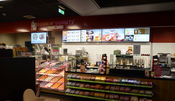 Dunkin' Donuts mætt í Leifsstöð