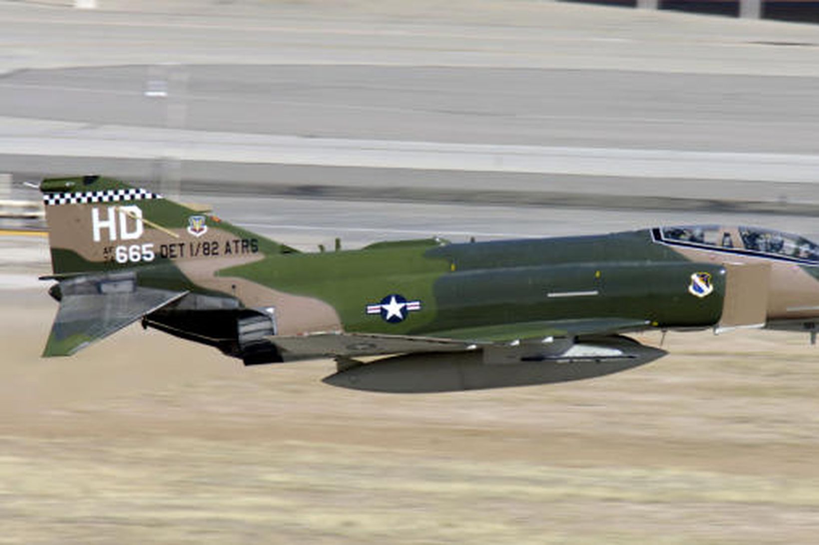 F-4 Phantom orrustuflugvél.