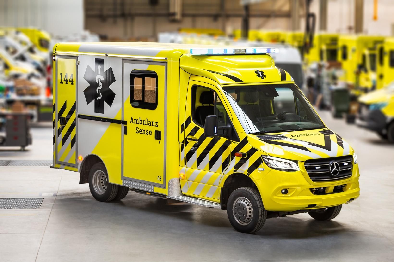 Um er að ræða kaup á 25 sjúkrabílum, þar af …