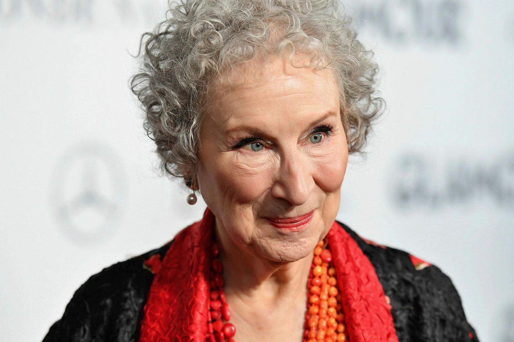 Margaret Atwood er höfundur Handmaid's Tale.