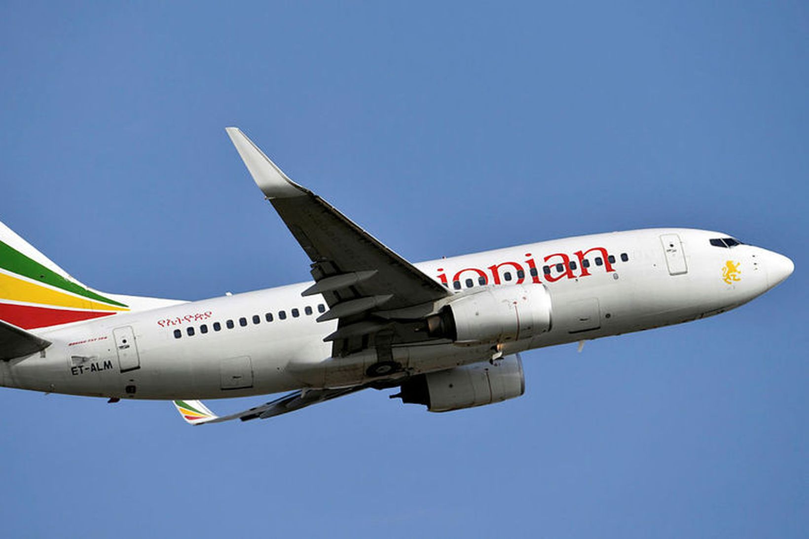 Boeing-vél í eigu Ethiopian Airlines. Vélin er ekki sömu gerðar …