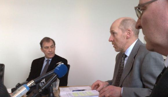 Endurskoðar umhverfi hvalveiða