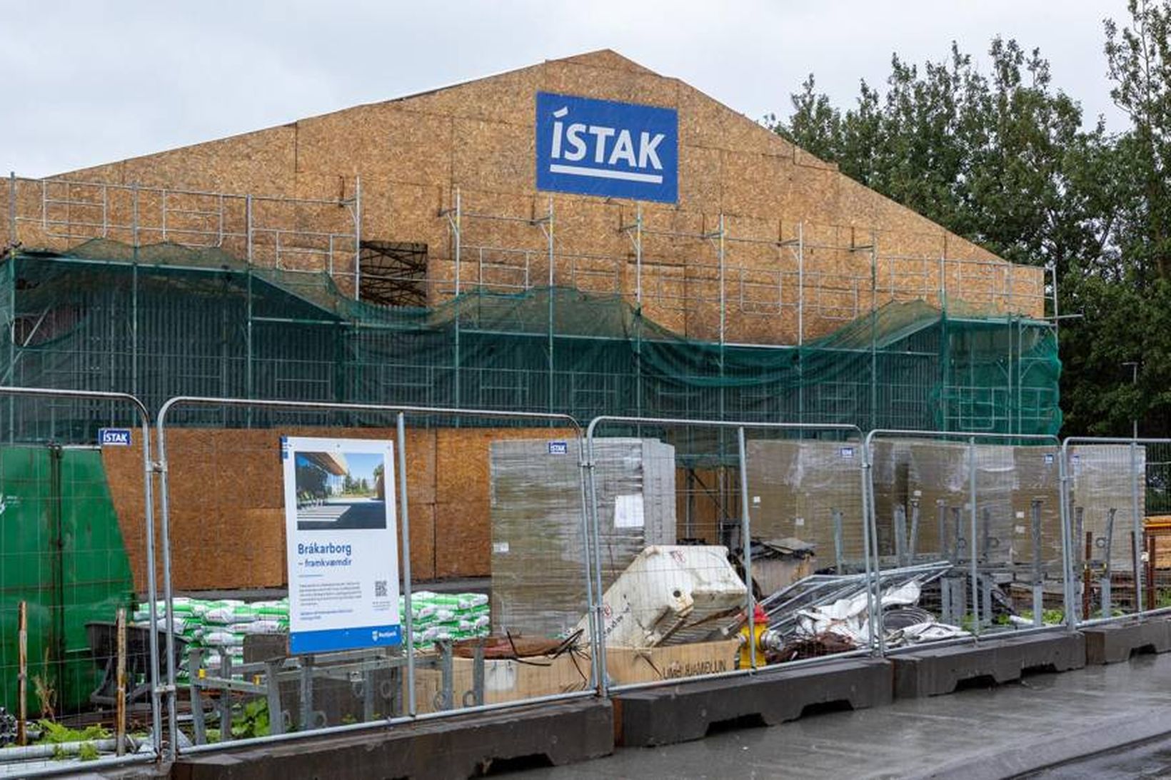 Hafa engu svarað um Brákarborg