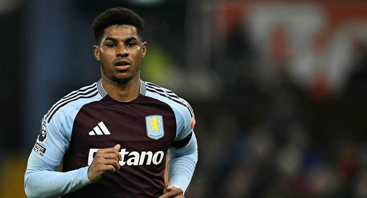 Marcus Rashford í leik með Aston Villa.