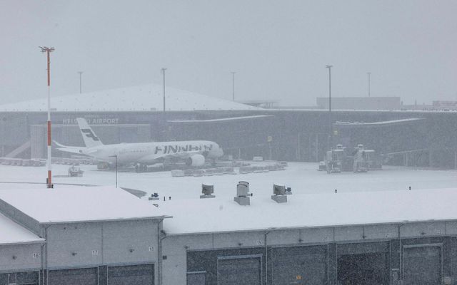 Farþegaþota Finnair á Helsinki-flugvelli þann 23. apríl.