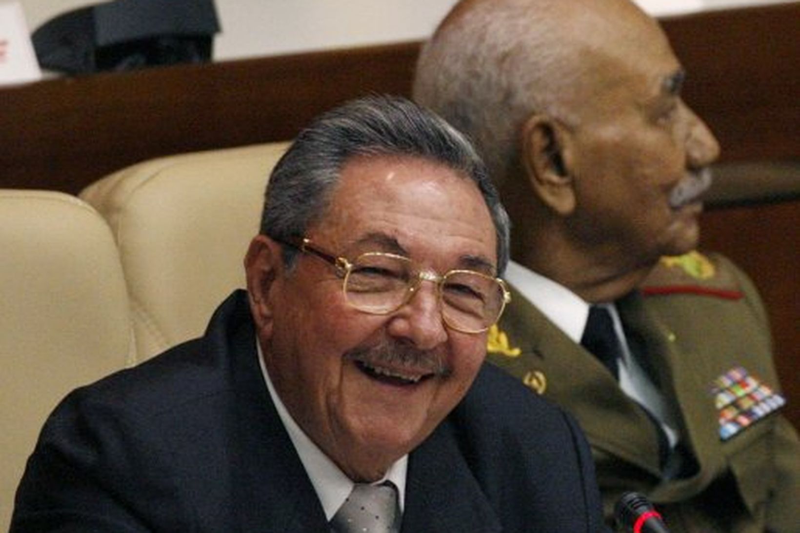 Raúl Castro á fundi þingsins í dag.