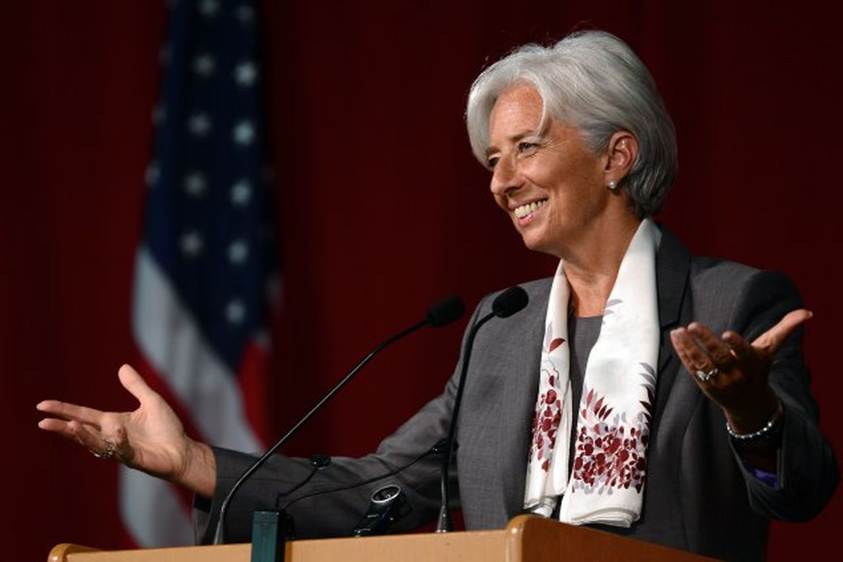 Grikkir eru Christine Lagarde, framkvæmdastjóra AGS, sárreiðir vegna ummæla hennar …