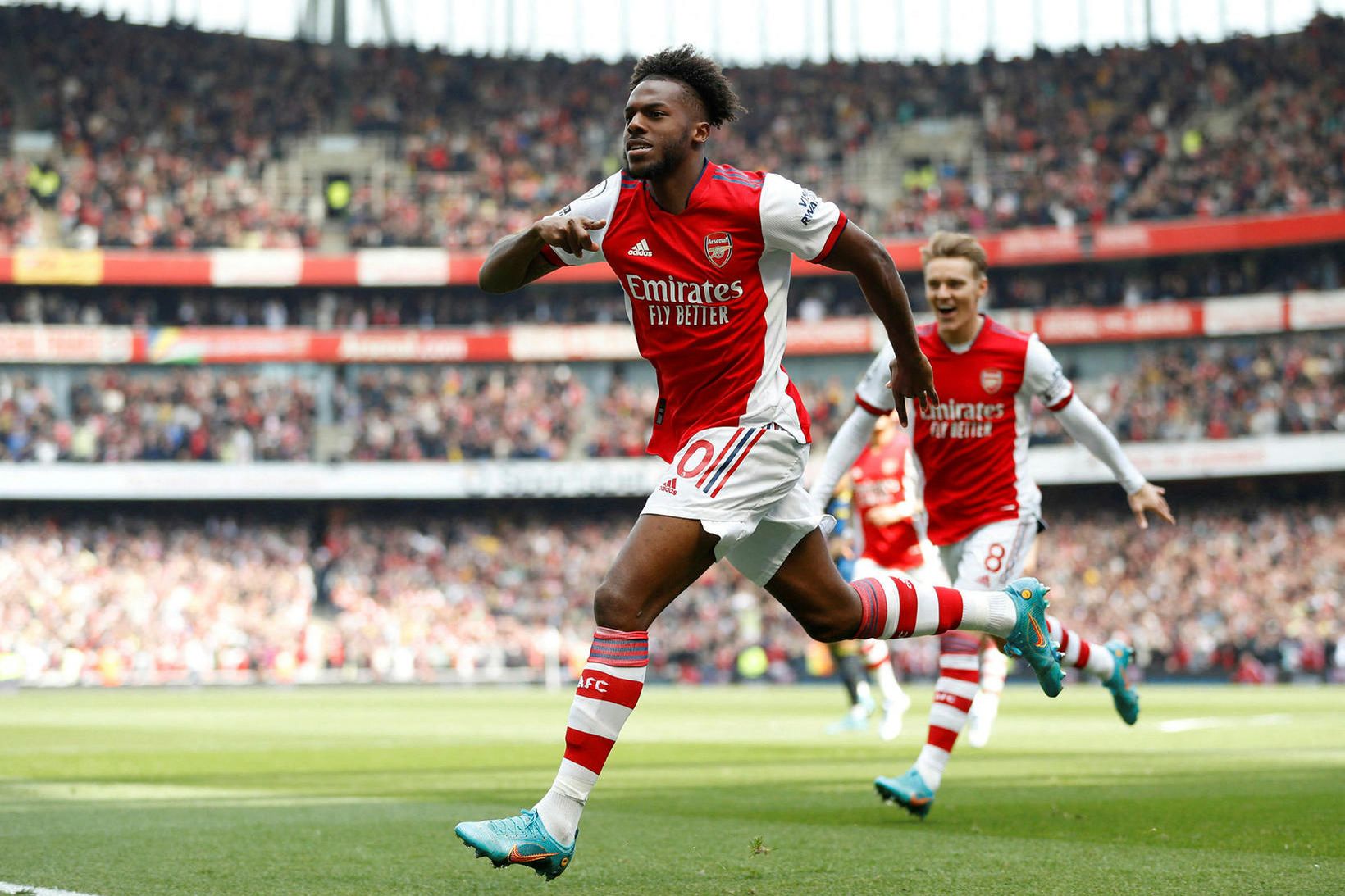 Nuno Tavares fagnar eina marki sínu fyrir Arsenal vorið 2022.