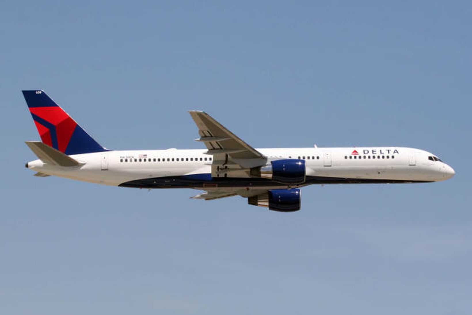 Farþegaþota Delta Air Lines af gerðinni Boeing 757.