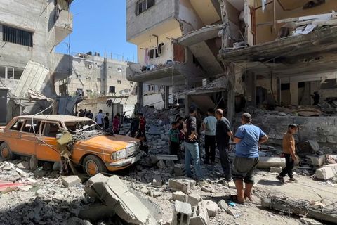 Israel strikes Rafah after Biden warning on arms transfers