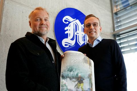 Kristján Maack and Gunnlaugur Snær Ólafsson, the editor for Morgunblaðið's 200 mile section.