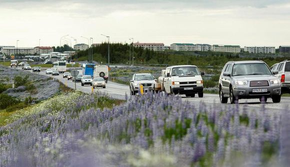 Mikil umferð en stóráfallalaus