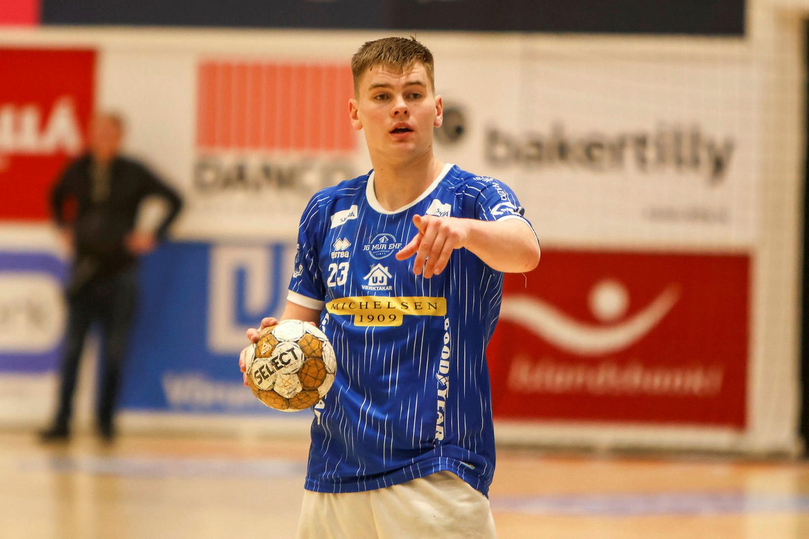 Reynir Þór Stefánsson gæti skipt yfir til Melsungen frá Fram.