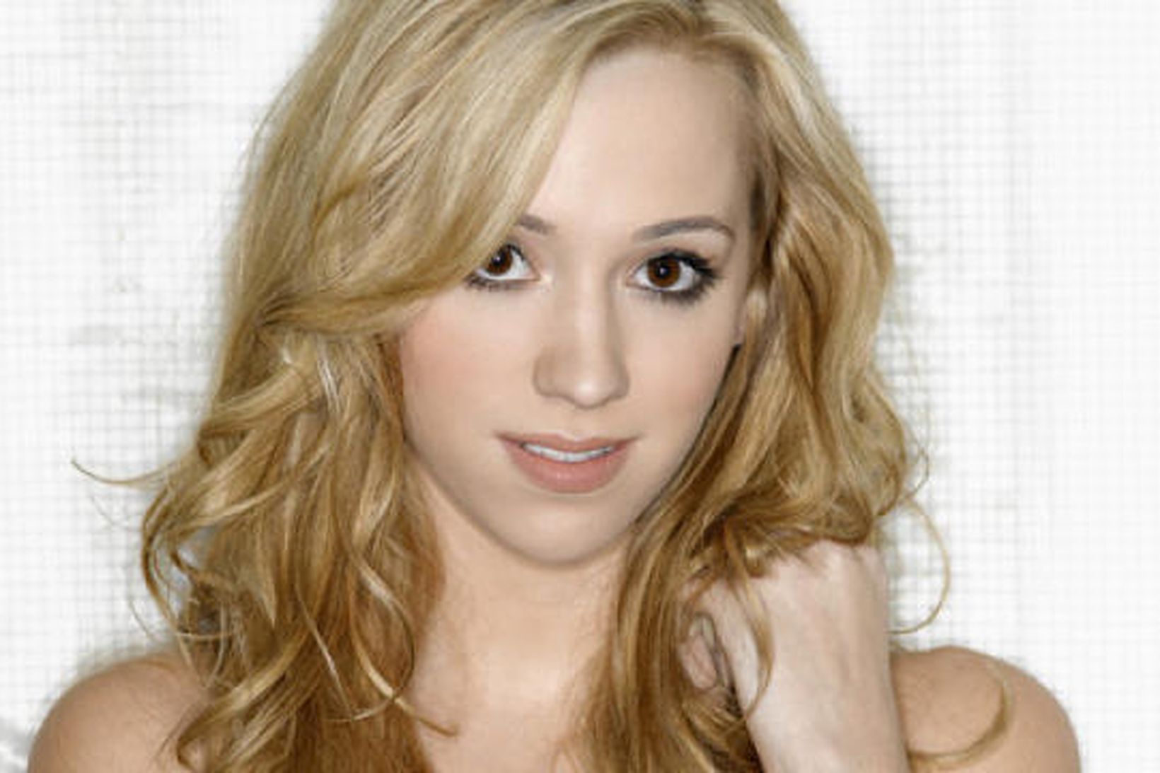 Andrea Bowen.