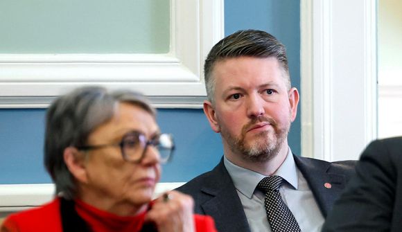 Launin fylgi almennum launahækkunum