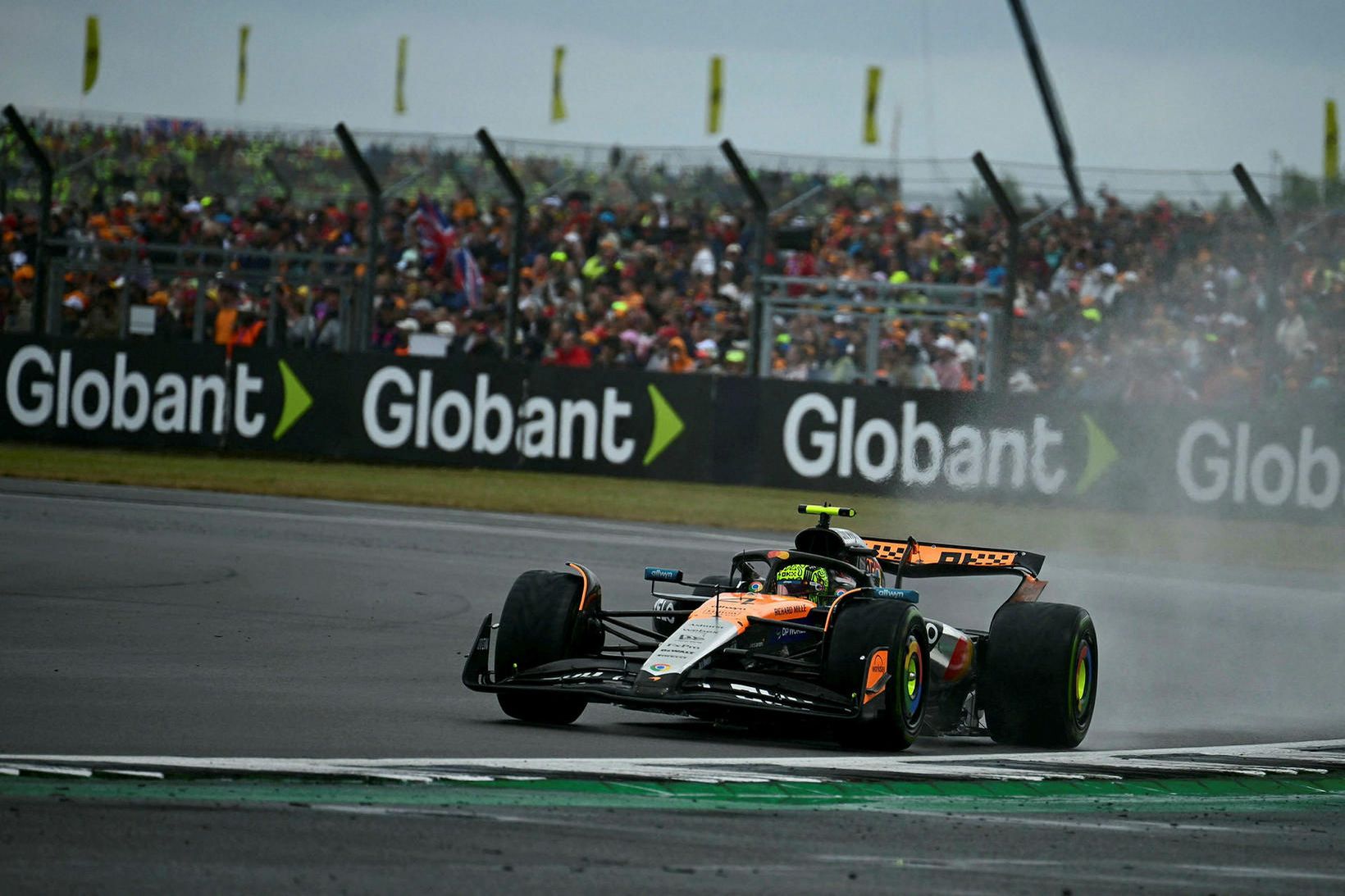 Lando Norris vann breska kappaksturinn í dag.