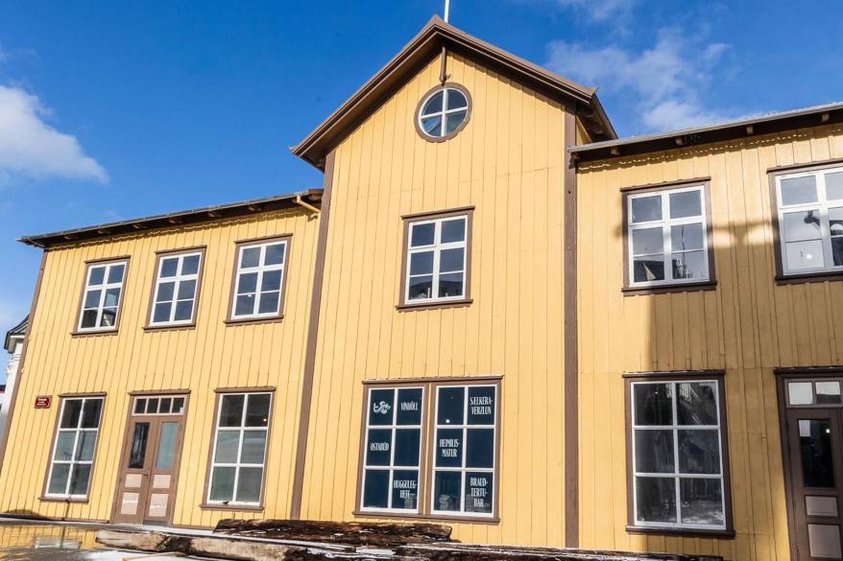 Tignarlegt Bryggjuhúsið á Vesturgötu 2 er að mati Ýmis eitt …