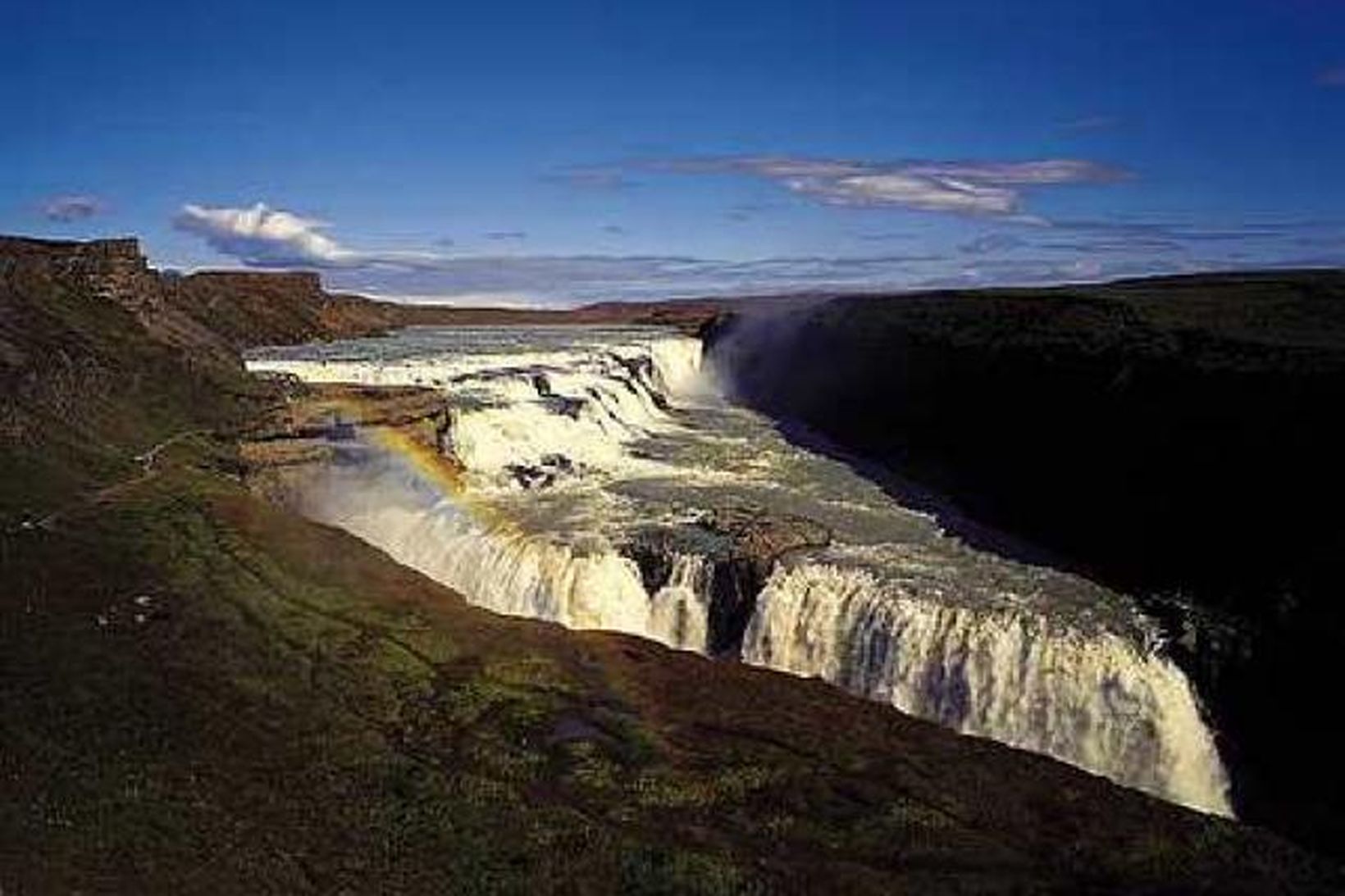 Gullfoss hefur mikið aðdráttarafl fyrir ferðamenn