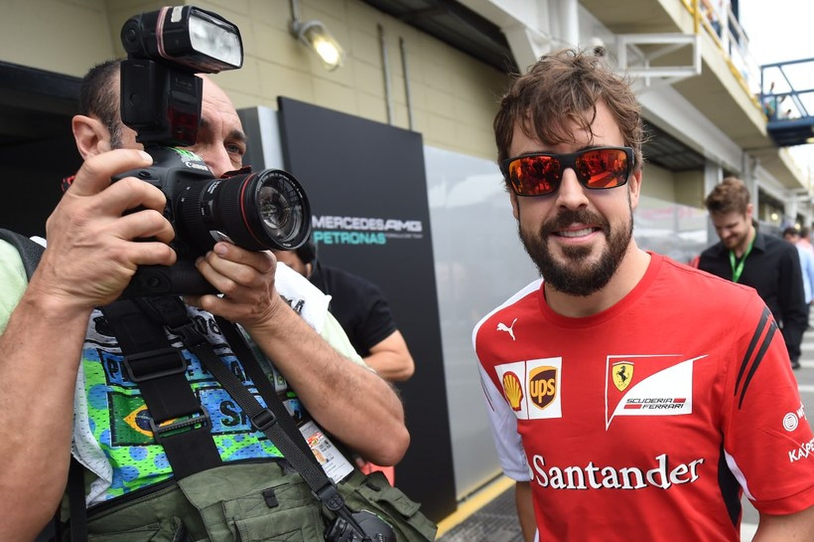 Fernando Alonso fær 4.900 milljónir í kaup á tveimur árum …