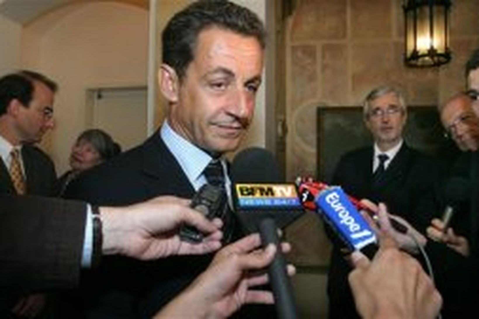 Nicolas Sarkozy, innanríkisráðherra.