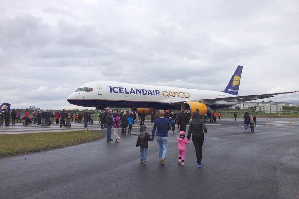 Frá Reykjavíkurflugvelli
