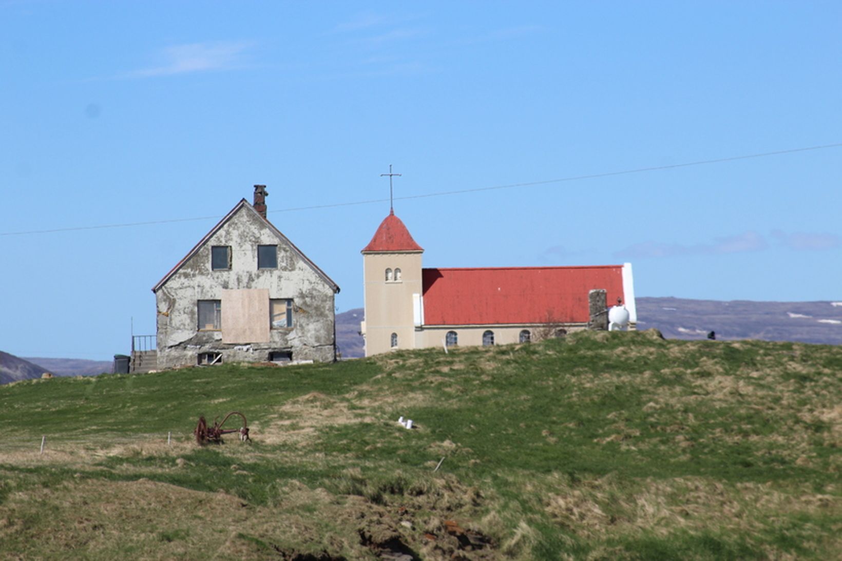 Íbúðarhúsið að Kolbeinsstöðum áður en það brann. Að sögn slökkviliðsins …