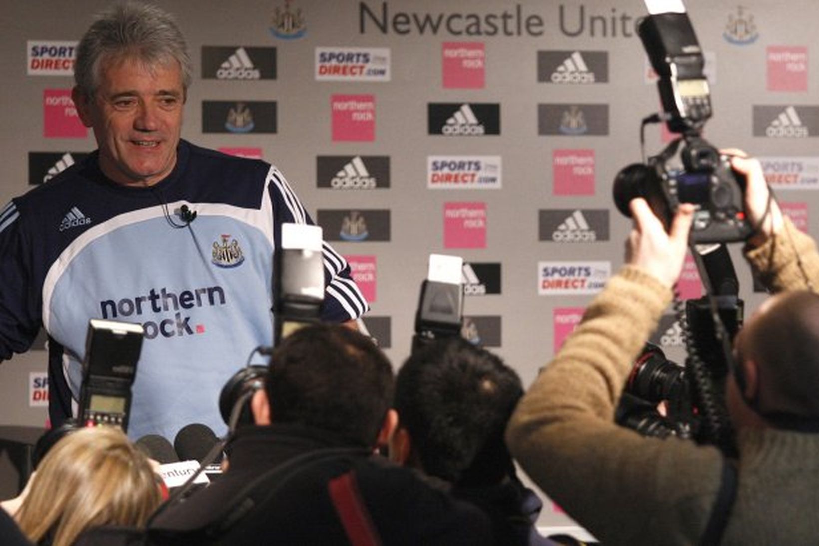 Kevin Keegan á fréttamannafundinum í dag.