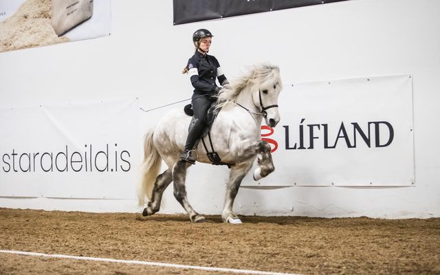 Glódís Rún Sigurðardóttir á Breka frá Austurási.