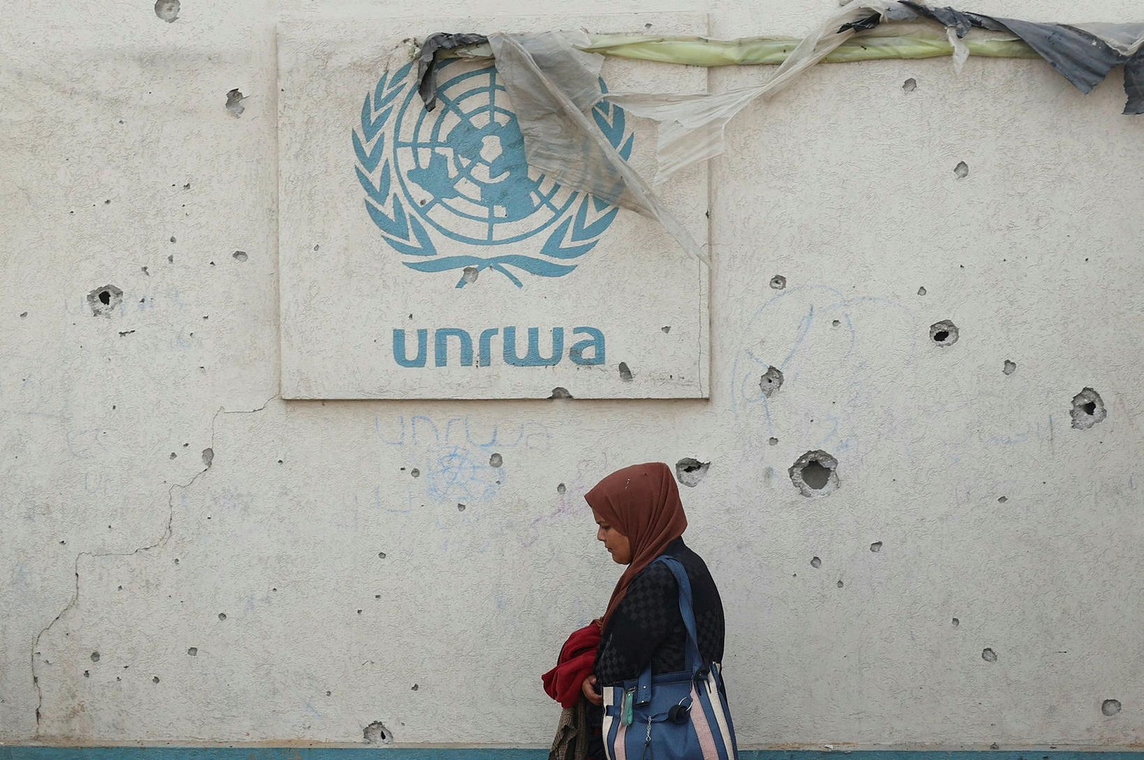 Ísrael rýfur öll tengsl við UNRWA