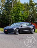 Tesla t 3 Reynsluakstur