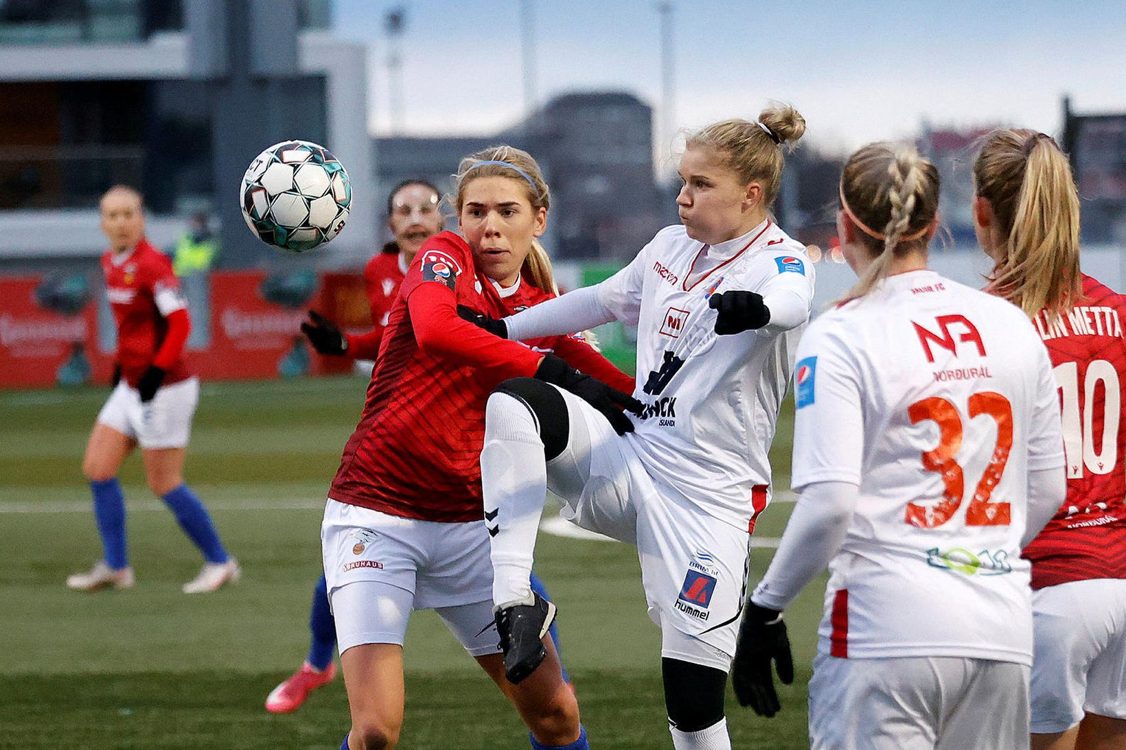 Ásdís Karen Halldórsdóttir skoraði þrennu gegn Keflavík í kvöld.