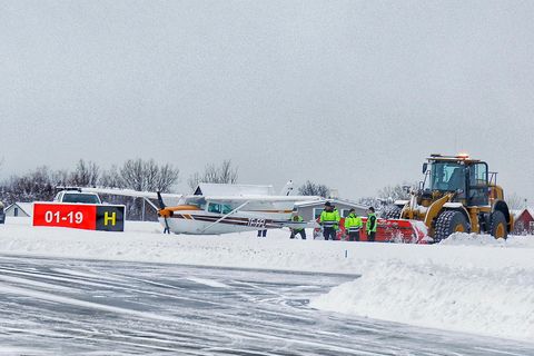 A Cessna aircraft, TF-FFL, skidded off the runway during landing today.