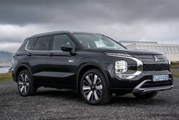 Yamaha-hljóðkerfið fékk Kleifarvatn til að titra þegar kveikt var á Money for Nothing með Dire …