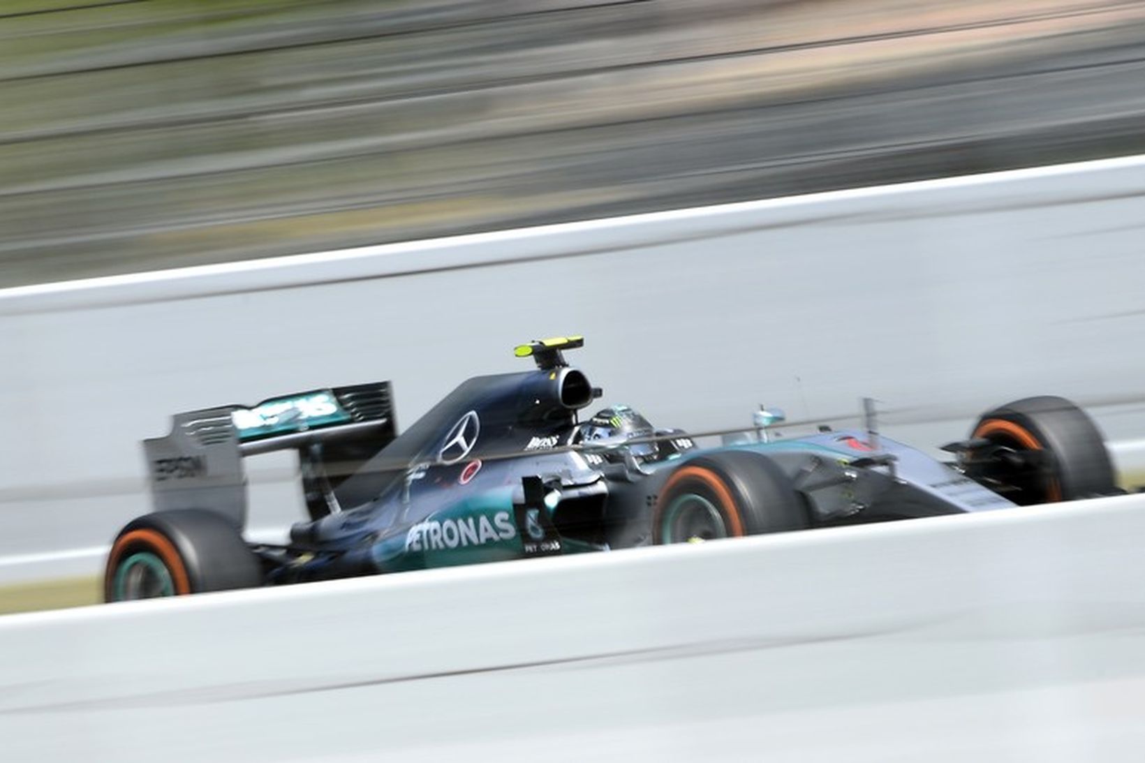 Nico Rosberg á Mercedesbílnum í Barcelona.