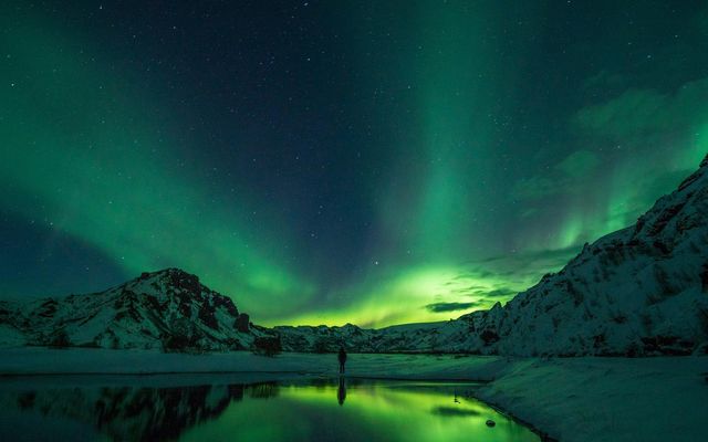 Mælt er með Íslandi fyrir aðal tískufyrirbrigðið í ferðamannaiðnaðinum: Næturferðamennsku.