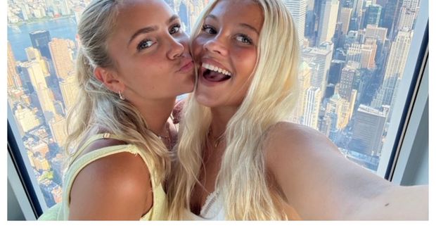 Birna Mjöll Björgvinsdóttir og Isabella Ó. J. Morthens.