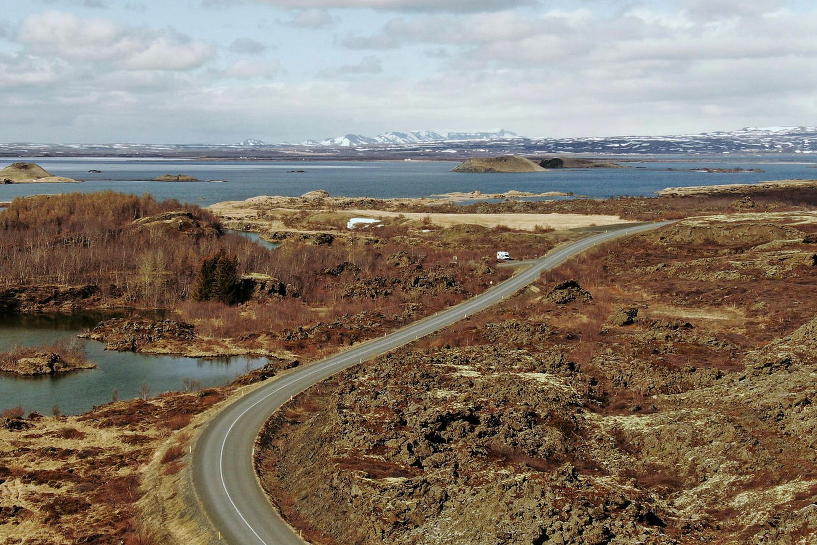 Ólíkt flestum öðrum stöðum á Norðurlandi, sló rafmagni ekki alveg …