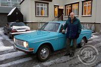 Volvo 142