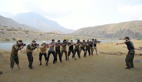 Barist í Panjshir og ástandið tvísýnt