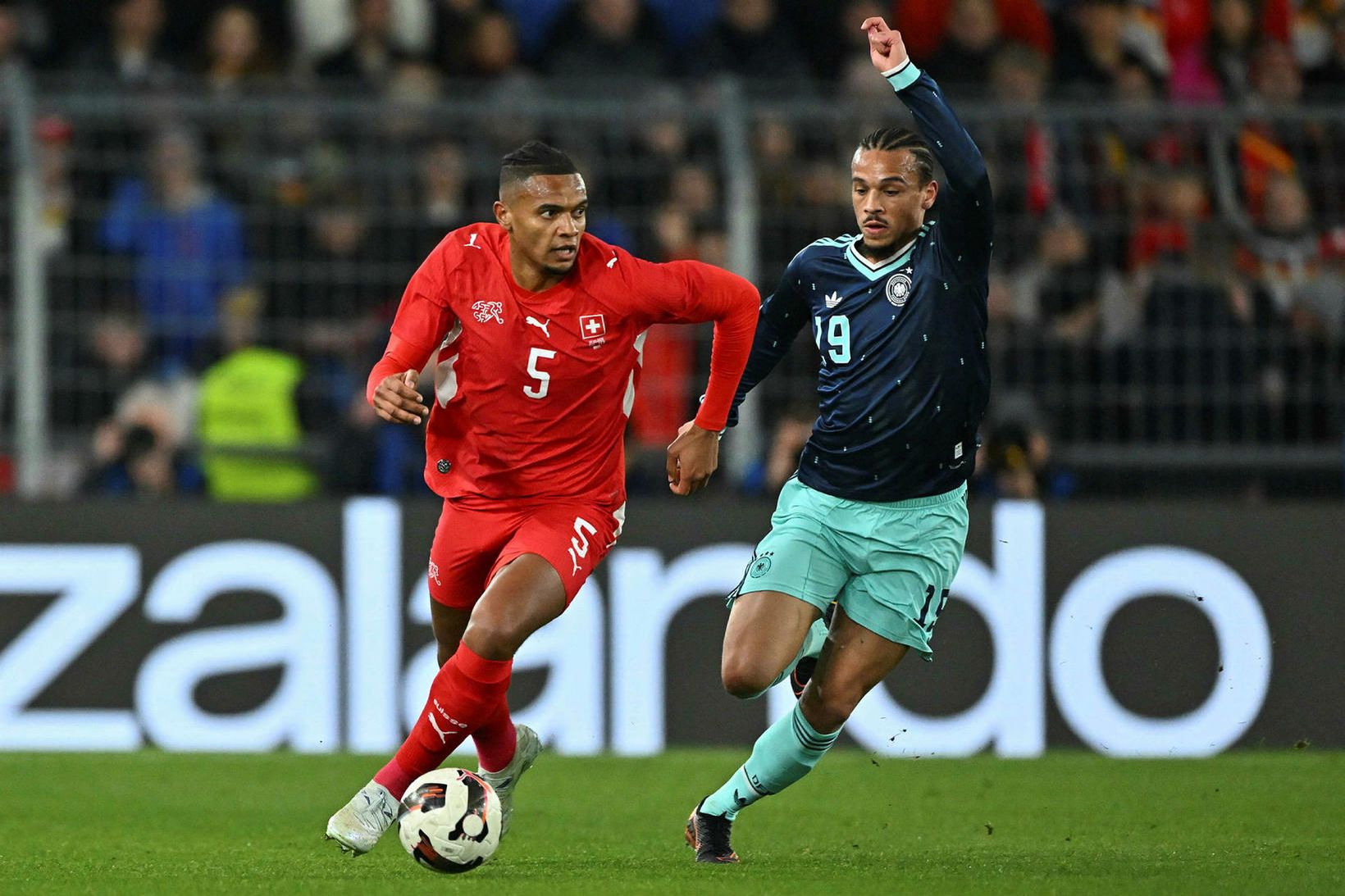 Fer frá Manchester City til Inter Mílanó