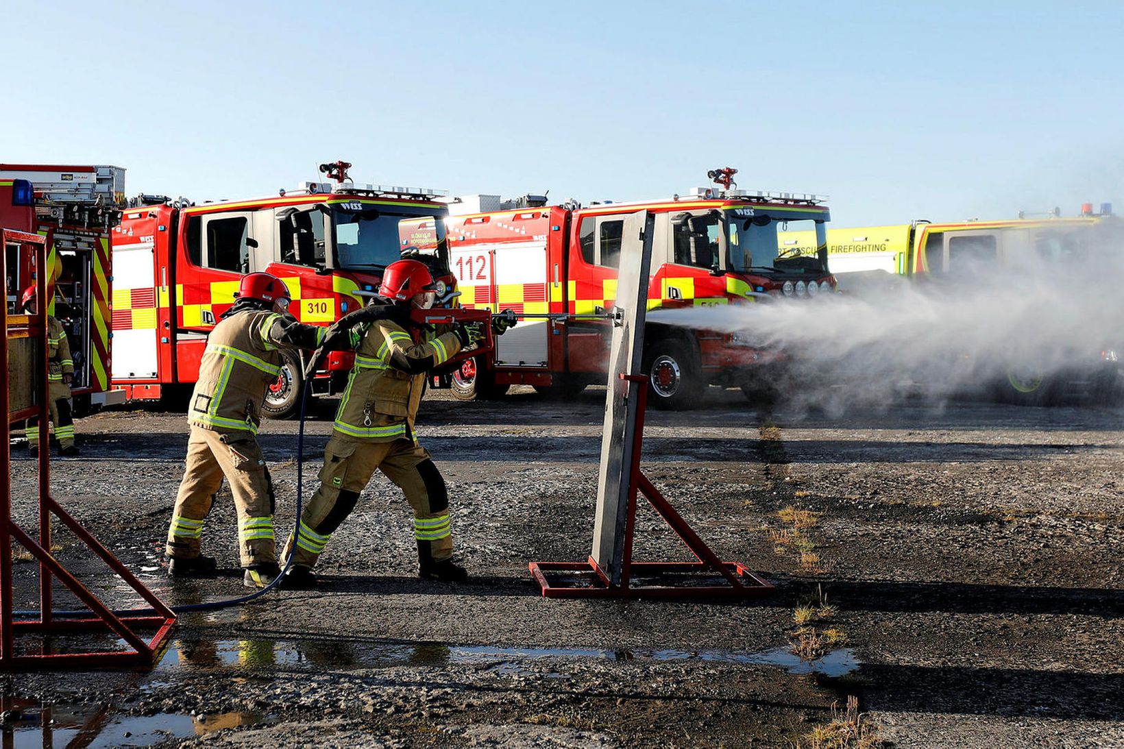 Slökkviliðið á höfuðborgarsvæðinu sýnir nýjan slökkvi- og tæknibúnað.