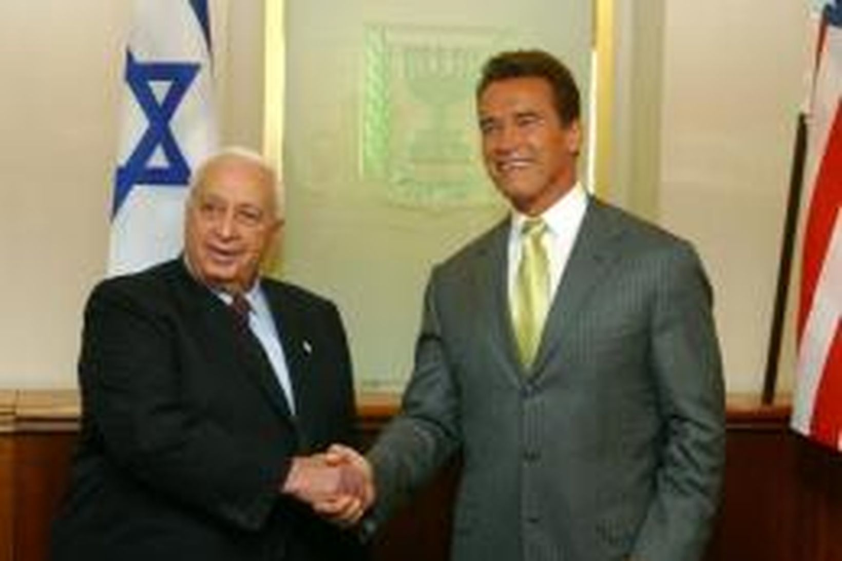 Arnold Schwarzenegger og Ariel Sharon áttu saman fund í Jerúsalem …