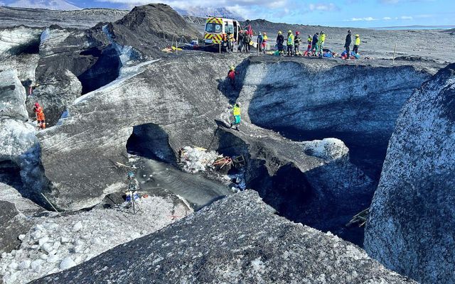 Frá aðgerðum björgunarsveita á Breiðamerkurjökli í ágúst.